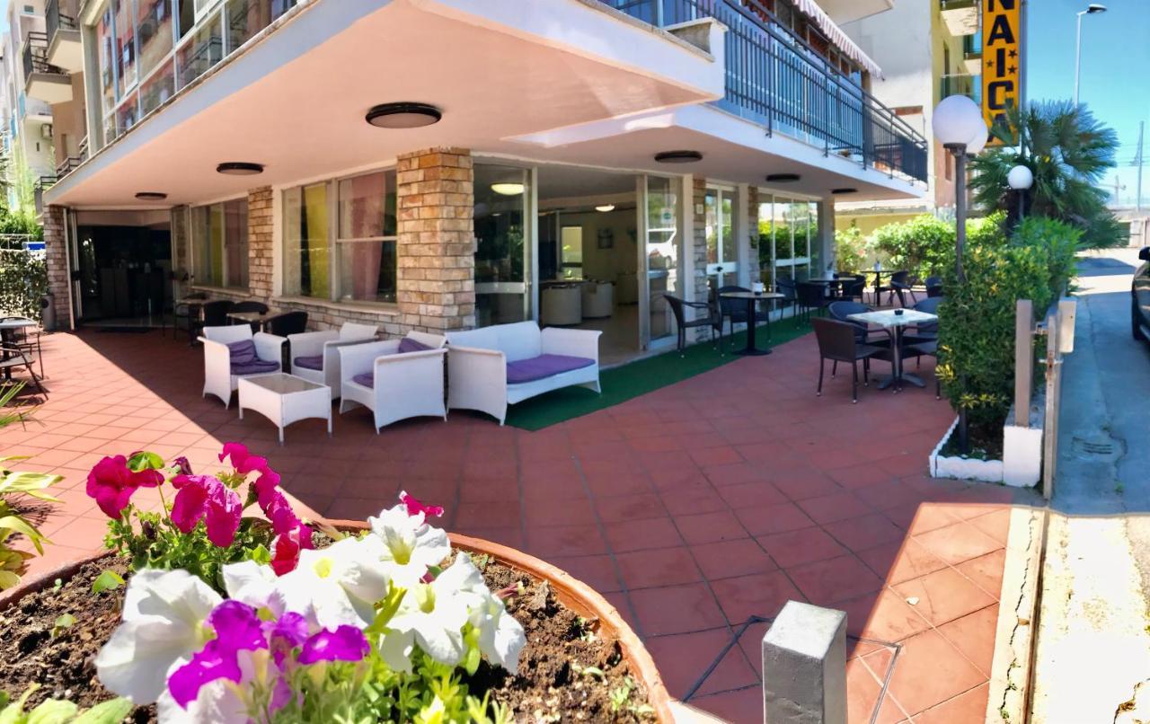 Hotel Naica Rimini Exterior photo