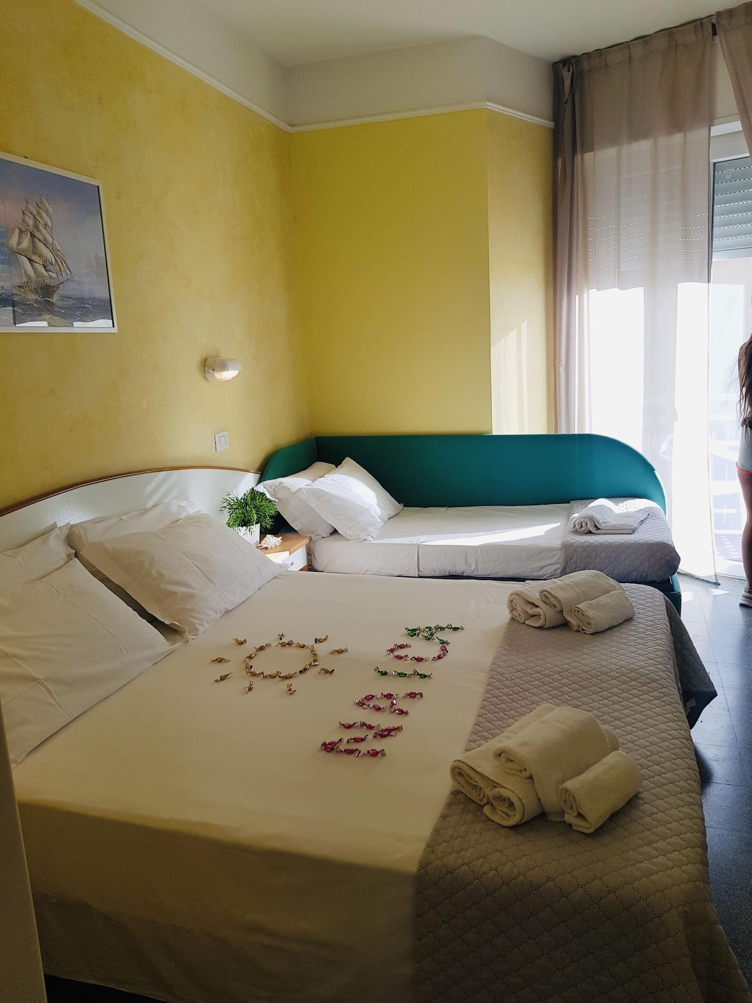 Hotel Naica Rimini Exterior photo